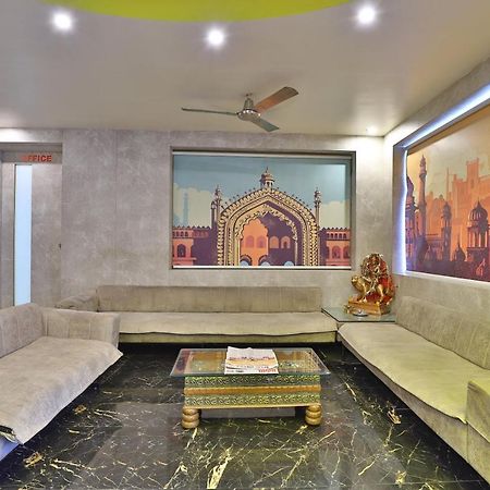 Oyo 23540 Hotel Suryakant Rajkot Extérieur photo